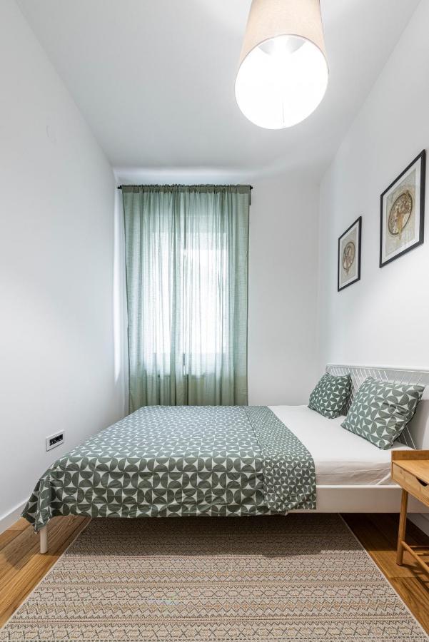 Vertigo One Bedroom Apartment-Free Private Parking Novi Sad Exterior foto